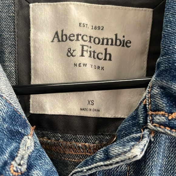 Abercrombie & Fitch Jean Jacket Size XS - Picture 4 of 8